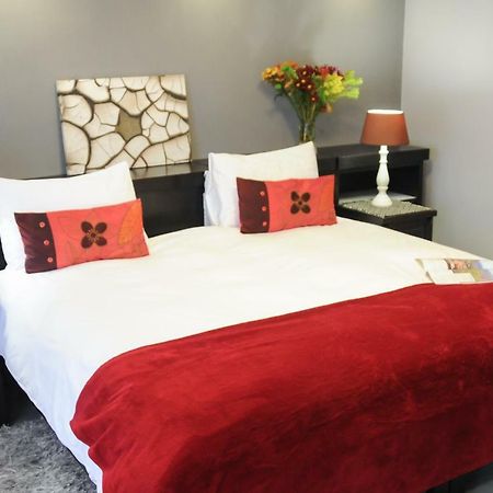 Sea Breeze Guesthouse Swakopmund Exterior photo