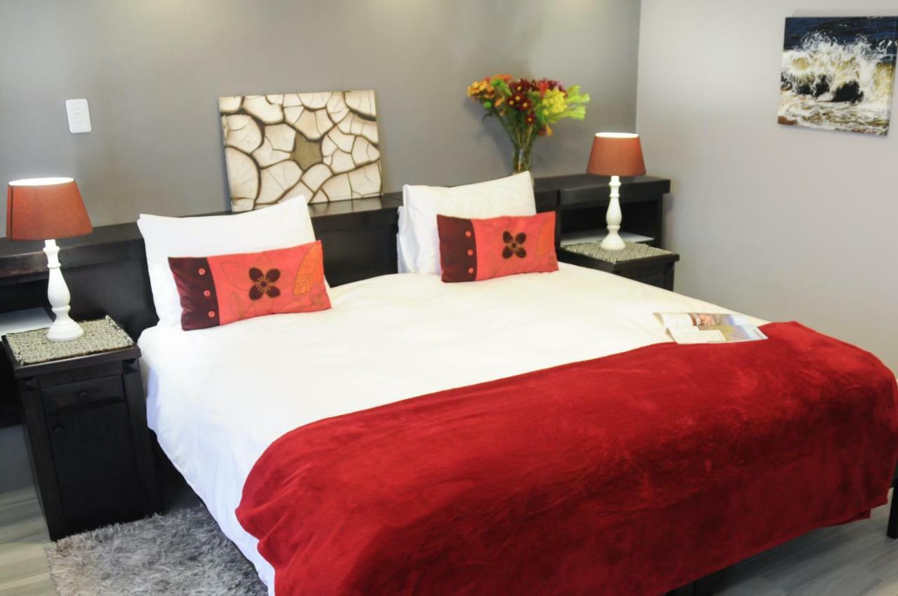 Sea Breeze Guesthouse Swakopmund Exterior photo