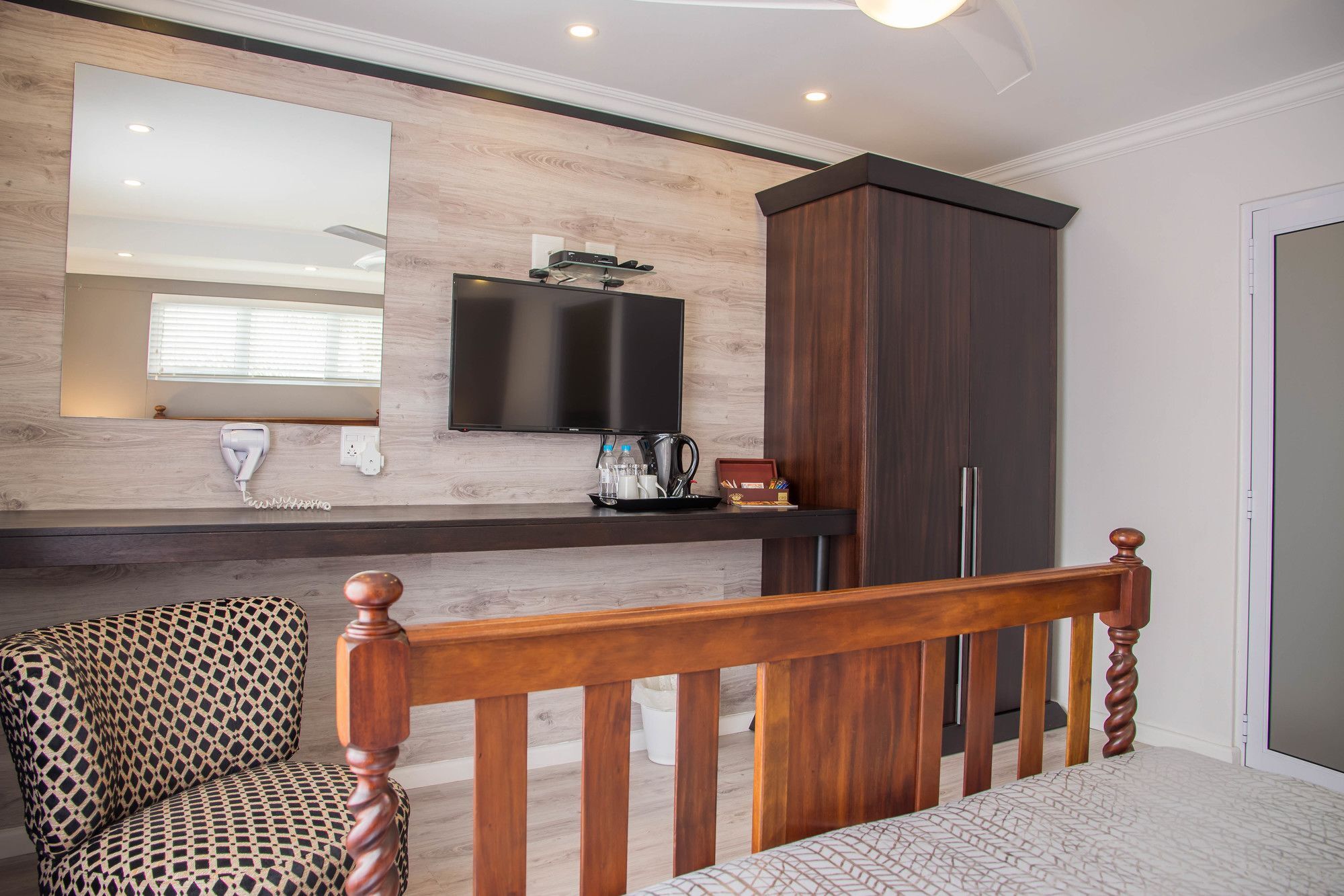 Sea Breeze Guesthouse Swakopmund Exterior photo